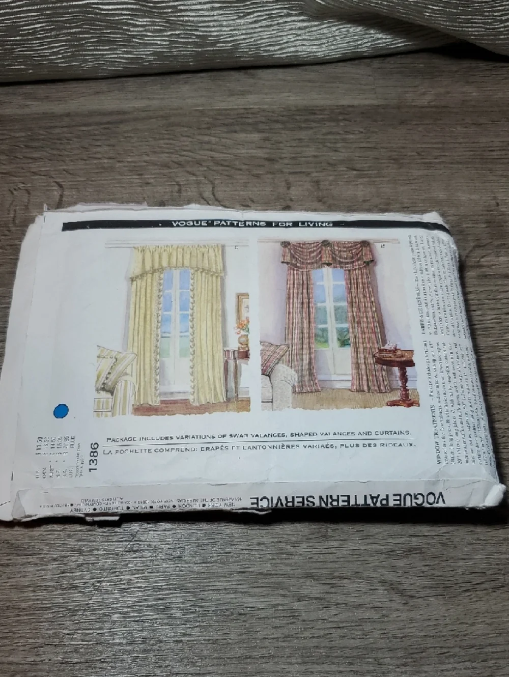 ⚜️VOGUE Floral Curtain & Valance Pattern